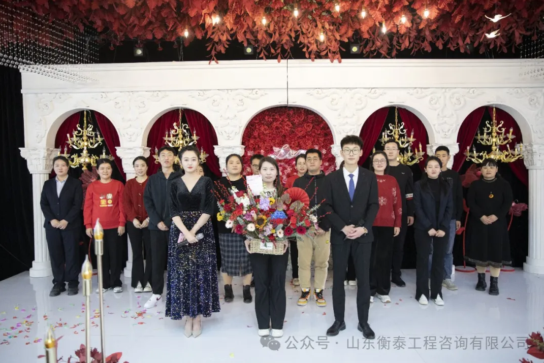 1760404829150896.png 大合影.png